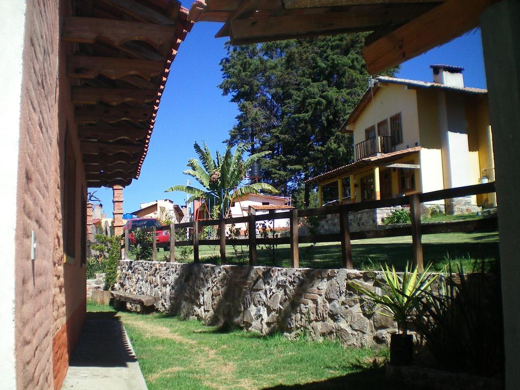 Cabanas En Mazamitla Betito Villa Ruang foto